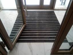 Придверная решетка