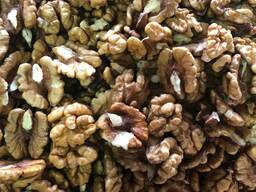 Продам орех, бабочку светлую, Украина.