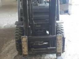 Продам погрузчик Toyota-2008 г. в.
