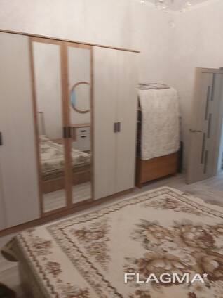 Просторная 3-комнатная квартира 82 м² в кирпичном доме — тихий район, рядом парк!