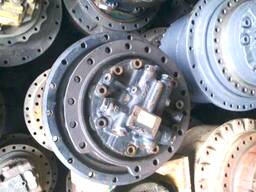 Редуктор хода для HITACHI ZX500 б/у