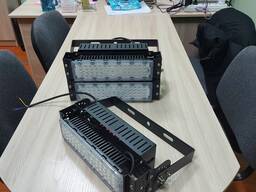 Сафиты светодиодные лед прожектора 50 вт. Модульный прожектор Led