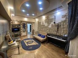 Сдам в аренду свою 3-комнатную квартиру в центре Алматы