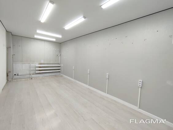 Сдаются бутики в ТЦ Ажар