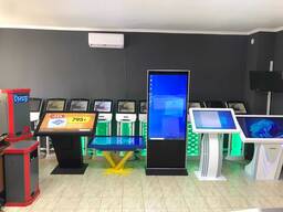 Сенсорные киоски и терминалы от 17 до 55 диагонали