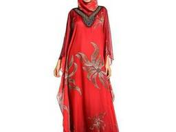 Шифоновое мусульманское платье красного цвета с узорами