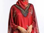 Шифоновое мусульманское платье красного цвета с узорами - фото 3