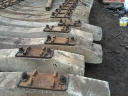 Шпала железобетонная