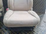 Сидения передние Toyota Land Cruiser Prado 120 - фото 1