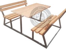 Стол с двумя скамейками со спинкой