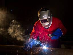 Сварка сварочные работы, Матер: сталь; алюминий…, Спос. сварки: аргонная… в Алматы