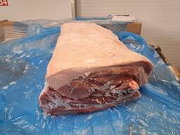 Свиная шея , окорок без кости , лопатка , карбонат