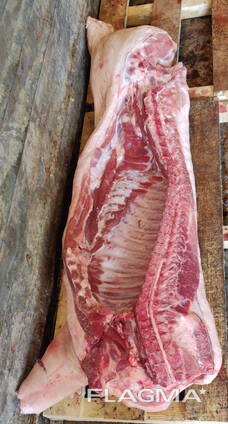 Свинина тушами, полутушами в Астане