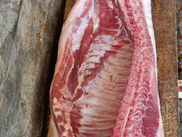 Свинина тушами, полутушами в Астане