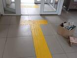 Тактильные плитки дорожки ПВХ конус Жёлтые плитка Плиты резина - фото 2