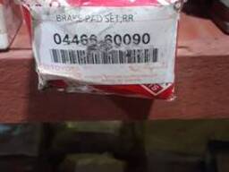 Тормозные колодки Toyota Prado оригинал