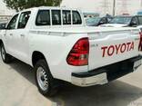 Toyota Hilux DLX 2.4L Дизель, Автоматическая коробка передач - фото 2