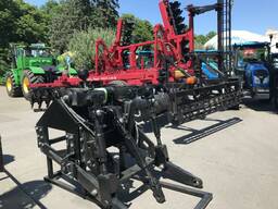 Трехточечная навеска на трактор Buhler Versatile 2375