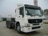 Тягач HOWO ZZ4327N3247D - фото 1