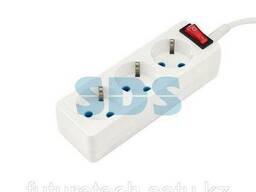 Удлинитель 3 гнезда 5 м 3х0,75 мм² с/з, с кнопкой Premium. ..