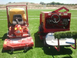 Уход за покрытием искусственного газона