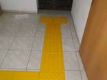 Установка Тактильных Дорожек Монтаж Тактильной Плитки Строительные Работы по Тактильным - фото 1