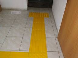 Укладка Тактильной плитки Монтаж тактильной и пвх плитки