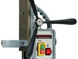 Универсальный зажим на магнитном основании F16