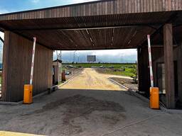 Установка автоматических шлагбаумов