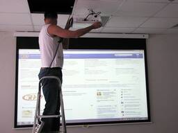 Установка монтаж проектора