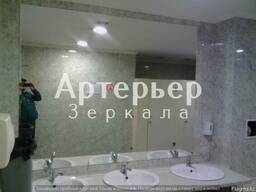 Установка зеркал в торговые центры и другие помещения