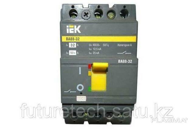 Автомат 3 32а. IEK ва88-32 80a. Выключатель автоматический ва88-32 3р 50а IEK sva10-3-0050. Выключатель автоматический ва88-32 3р 63а 25ка IEK,. ИЭК 88-32.