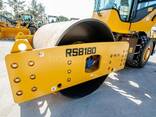 Вибрационный дорожный каток SDLG RS8180 2024 г. - фото 1
