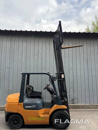 Вилочный Погрузчик Toyota 02-7FGL25