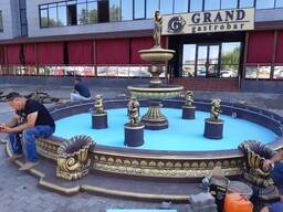 Водопады, фонтаны с бассейном, скульптуры