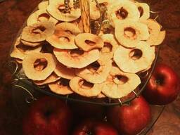 Яблочные чипсы