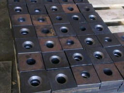 Закладные пластины