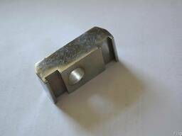 Зажим двери на рассев