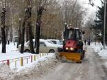 Здам в аренду трактора с щеткай и отвалом для чистки снега - фото 2