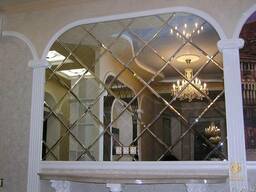 Зеркальное панно в Петропавловске